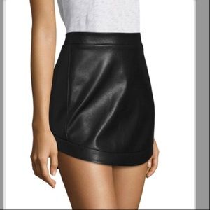 Bcbgmaxazria Kanya leather skirt